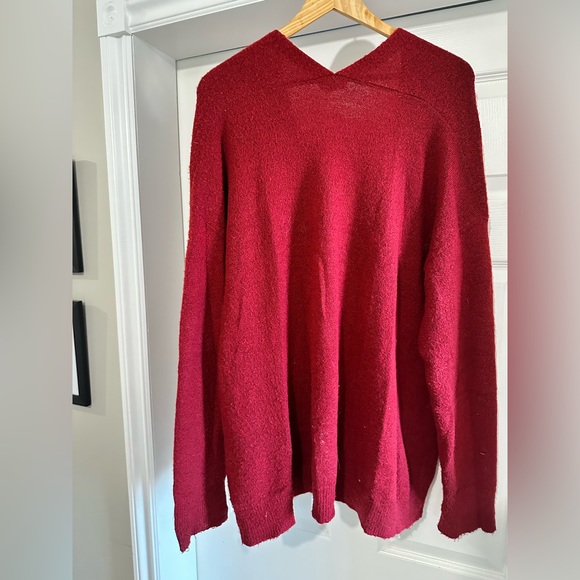 Red Leith (Nordstrom) sweater L - Picture 4 of 4
